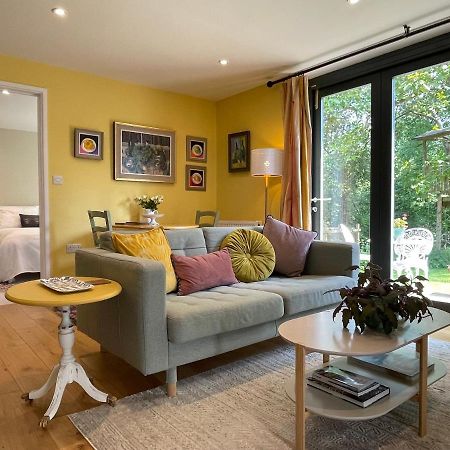 Garden Hideaway, Self-Contained, Edge Of Bath Διαμέρισμα Εξωτερικό φωτογραφία