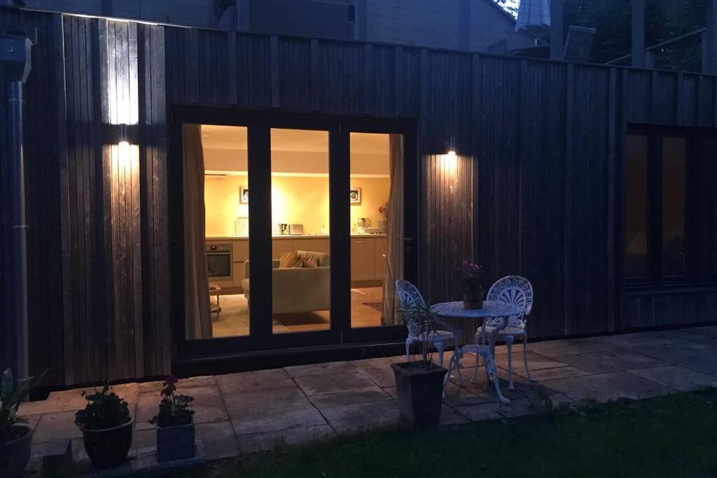 Garden Hideaway, Self-Contained, Edge Of Bath Διαμέρισμα Εξωτερικό φωτογραφία