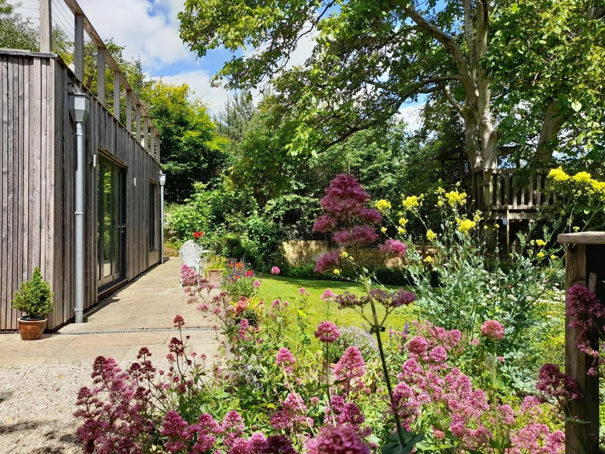 Garden Hideaway, Self-Contained, Edge Of Bath Διαμέρισμα Εξωτερικό φωτογραφία