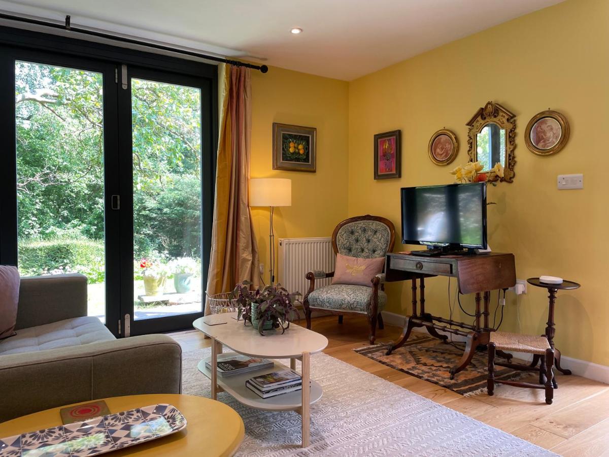 Garden Hideaway, Self-Contained, Edge Of Bath Διαμέρισμα Εξωτερικό φωτογραφία